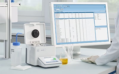 Refractometer / Brix Meter