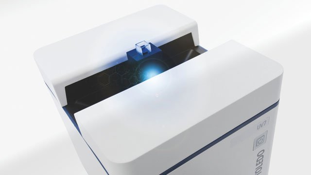 UV VIs Spectrophotometer with open sample area UV VIs Spectrophotometer with open sample area